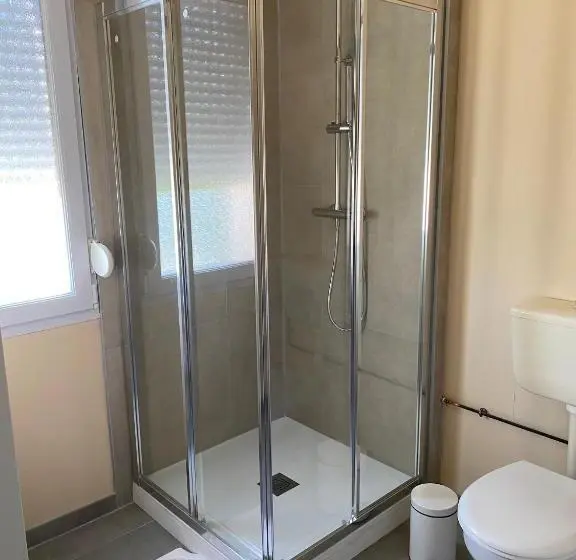 バルコニー付きスタンダードルーム, Chambre D Hotes Champagne Laval Louis