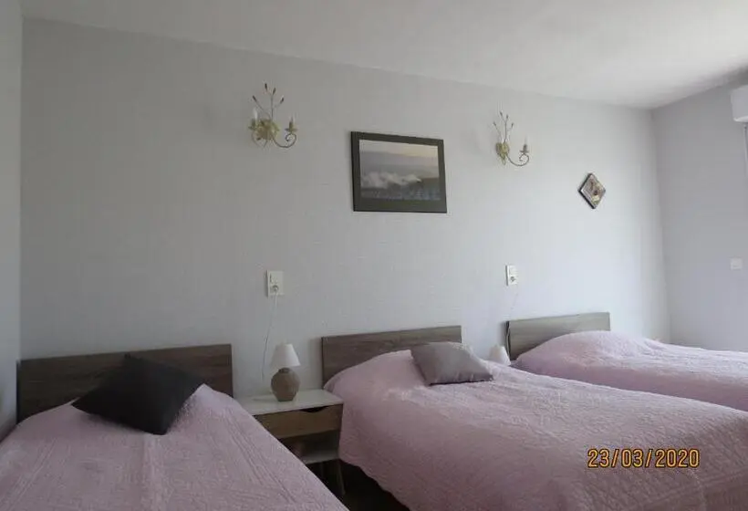 バルコニー付きスタンダードトリプルルーム, Chambre D Hotes Champagne Laval Louis