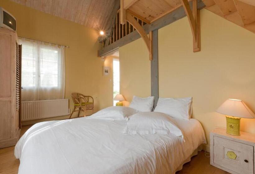 غرفة عائلية, Domaine De La Combotte