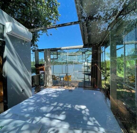 اتاق استاندارد با چشم‌انداز دریاچه, La Wayaba