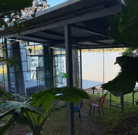 اتاق استاندارد با چشم‌انداز دریاچه, La Wayaba