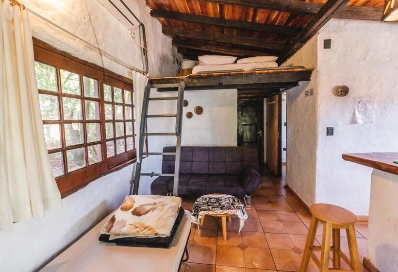 اتاق خانوادگی با سرویس بهداشتی مشترک, La Wayaba