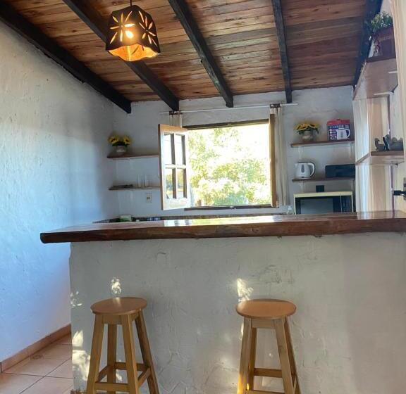 اتاق خانوادگی با سرویس بهداشتی مشترک, La Wayaba