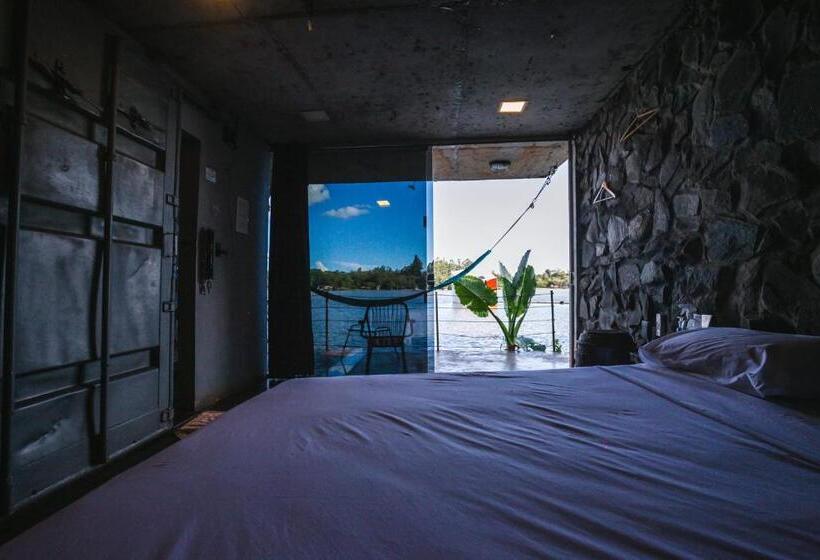 اتاق استاندارد با چشم‌انداز دریاچه, La Wayaba