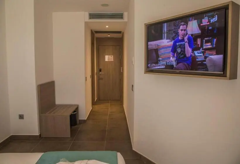 اتاق استاندارد یک نفره, Az Hôtels Zephyr