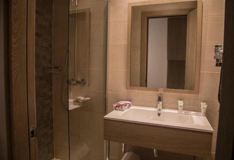 اتاق استاندارد یک نفره, Az Hôtels Zephyr