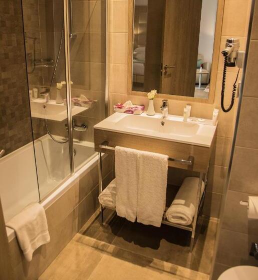 آپارتمان 1 خوابه با چشم‌انداز, Az Hôtels Zephyr