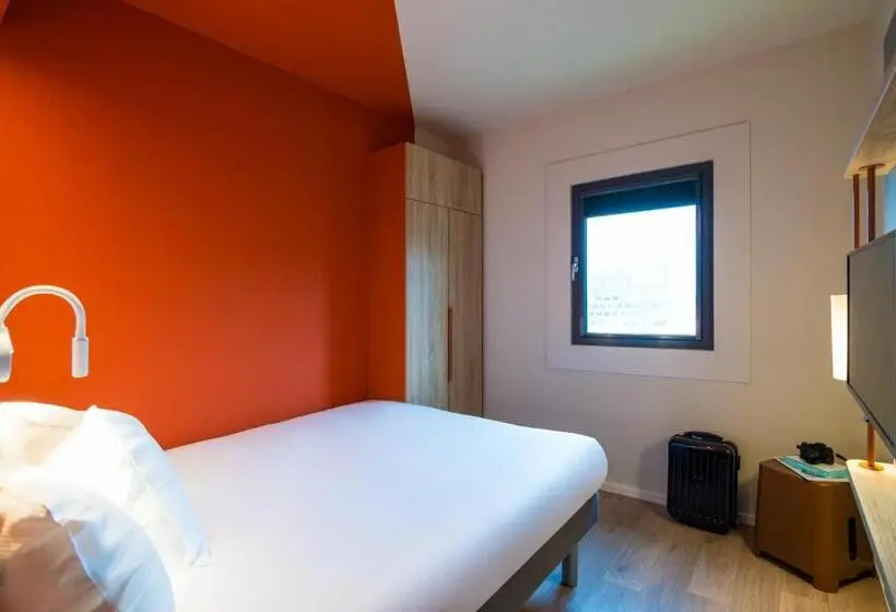 スタンダードトリプルルーム, Ibis Budget Stein Maastricht