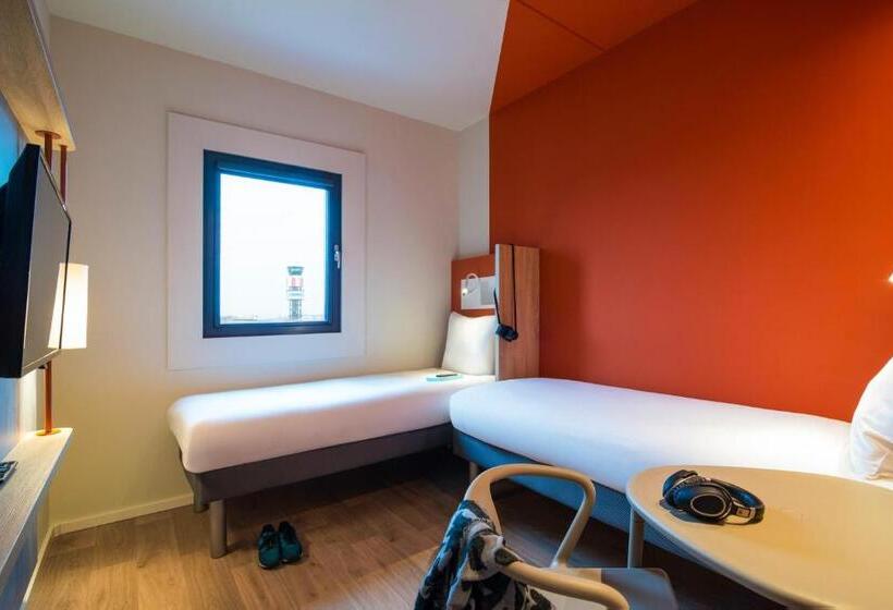 스탠다드 룸, Ibis Budget Stein Maastricht