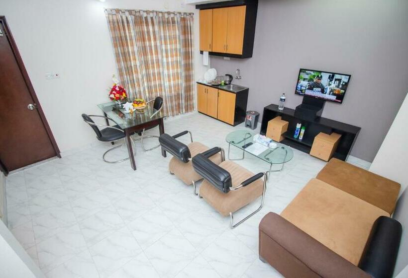 سوییت لوکس, Iqbal Manjil Serviced Apartment