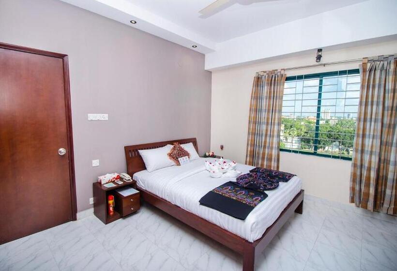 سوییت سوپریور, Iqbal Manjil Serviced Apartment