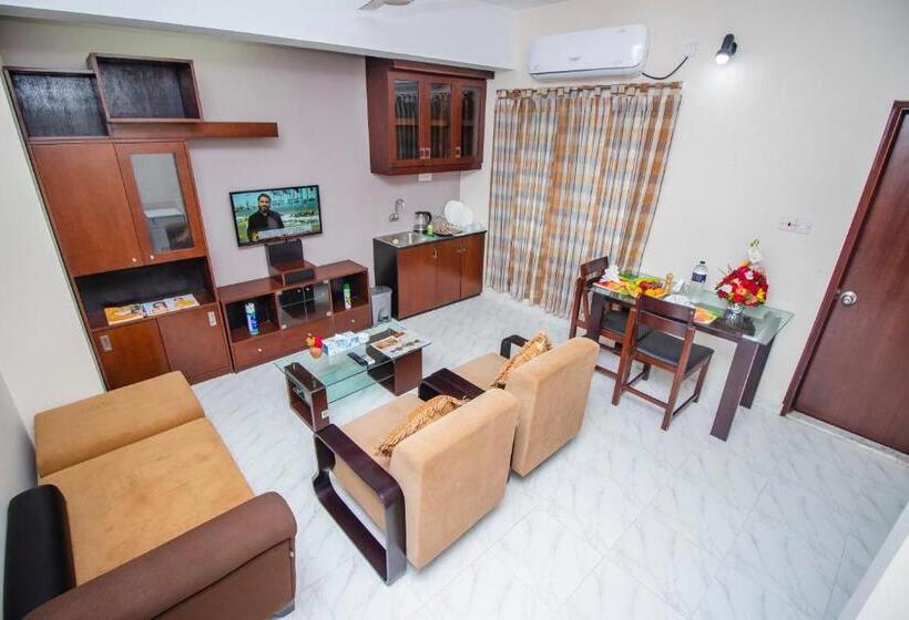سوییت سوپریور, Iqbal Manjil Serviced Apartment