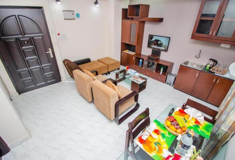 سوییت سوپریور, Iqbal Manjil Serviced Apartment
