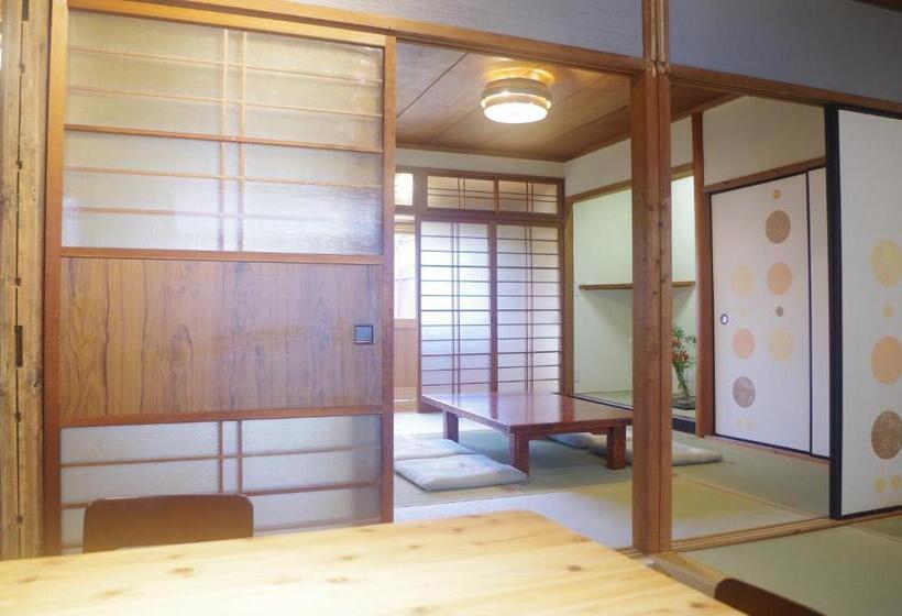 패밀리 룸, Bed&bicycle