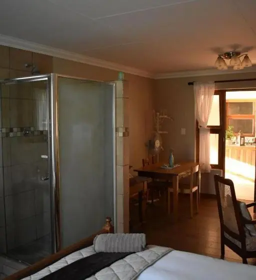 エコノミールーム, Makoadi Farms Guesthouse