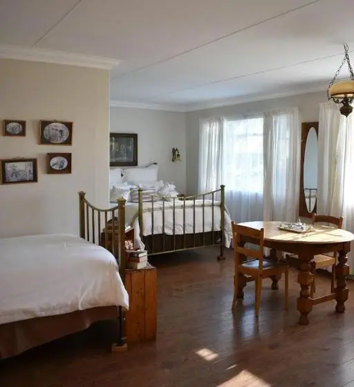 スタンダードトリプルルーム, Makoadi Farms Guesthouse