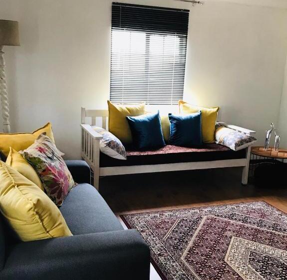 Бунгало Стандарт, Makoadi Farms Guesthouse