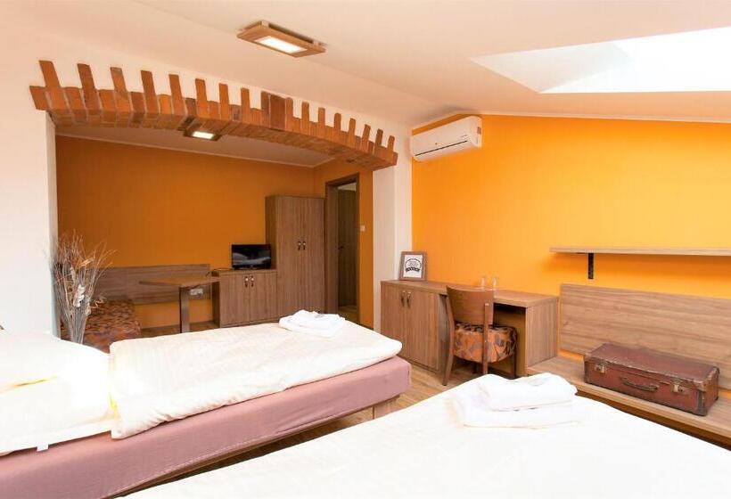 סוויטה דלוקס, Penzion Hluk