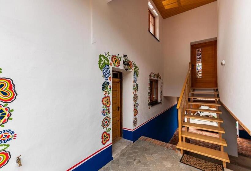 דירת דופלקס בת חדר שינה 1, Penzion Hluk