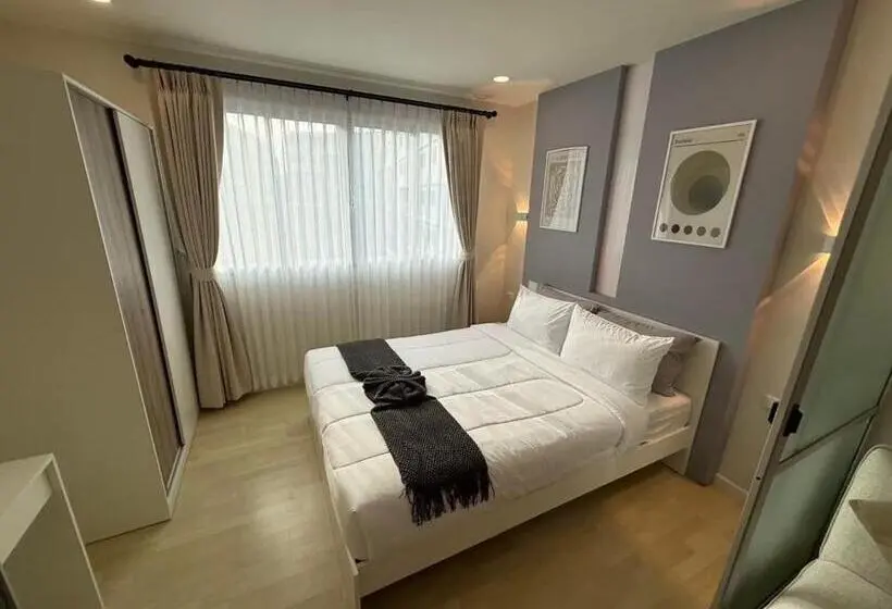1 Bedroom Apartment, Studio Room