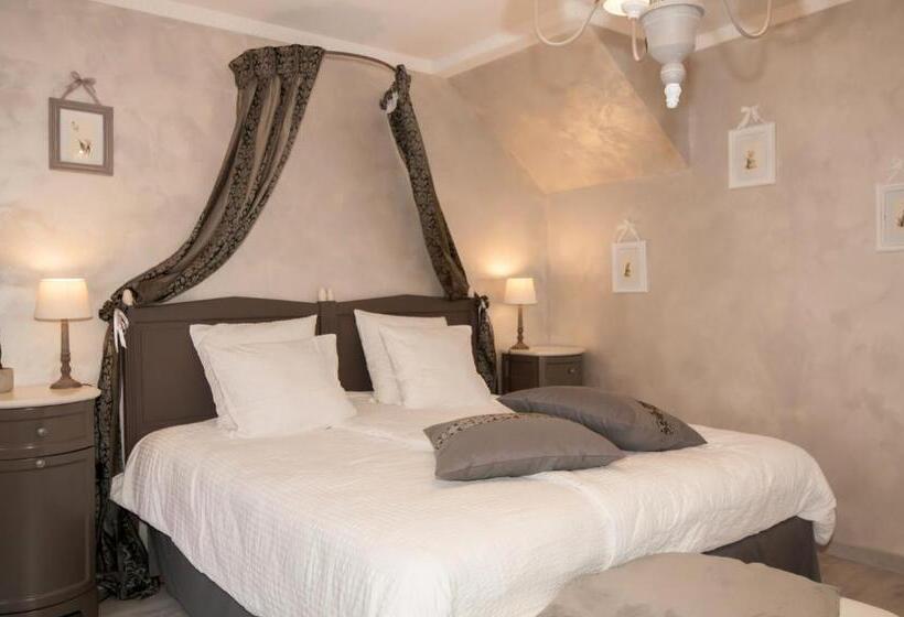 Номер Стандарт, Le Logis Aux Bulles