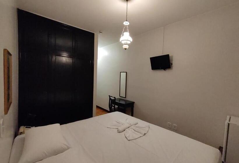 Standardeinzelzimmer, Itarare