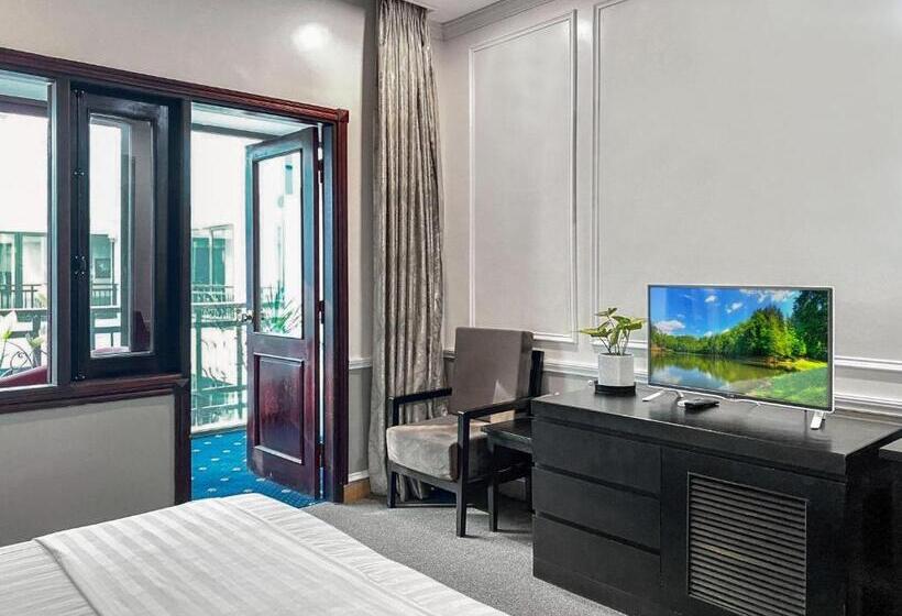 اتاق استاندارد یک نفره, May Plaza