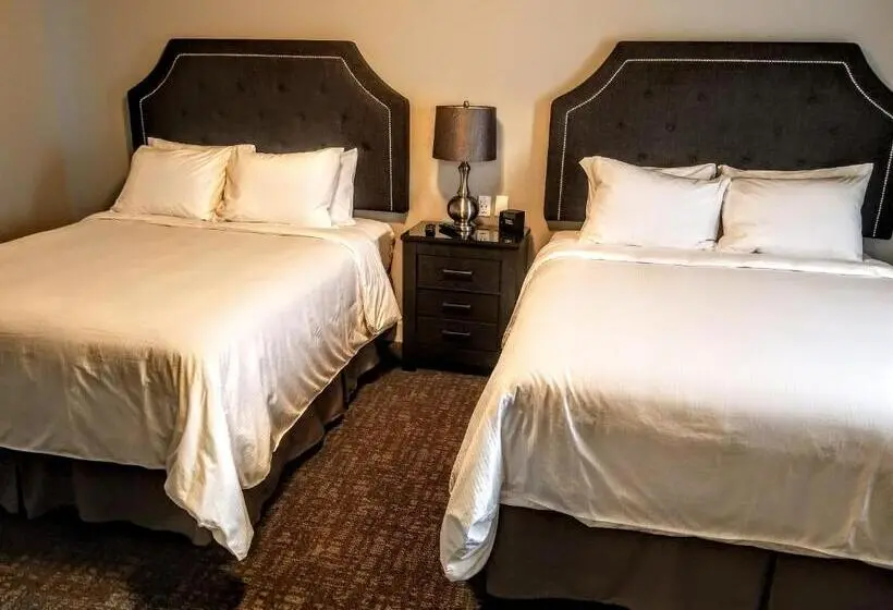 デラックススイート, Resort At Eagle Point Golf Club Lodging