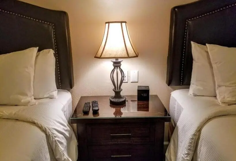 デラックススイート, Resort At Eagle Point Golf Club Lodging