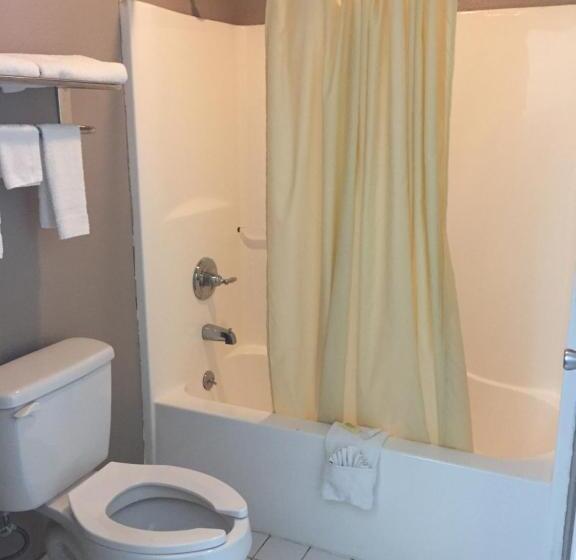 غرفة قياسية, Deerfield Inn New Johnsonville