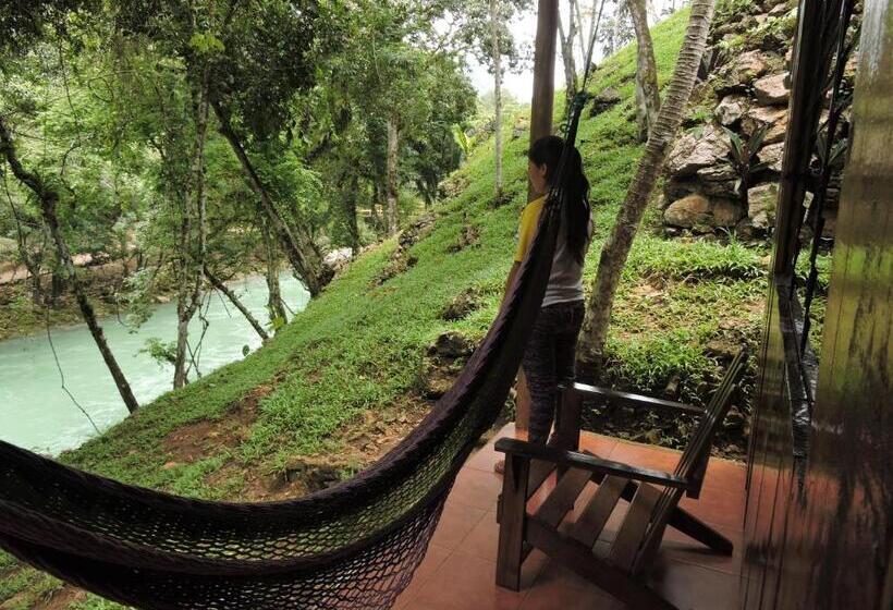 اتاق استاندارد, El Portal De Champey