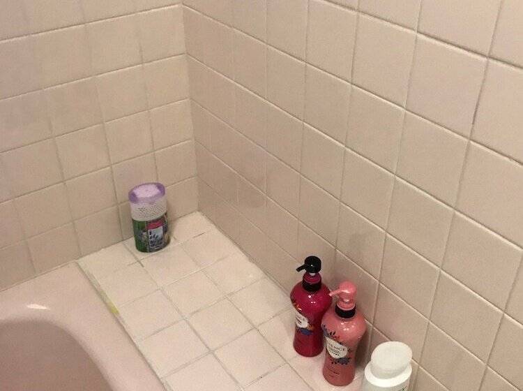 Кровать в Общей Комнате, Guest House Long Island   Hostel