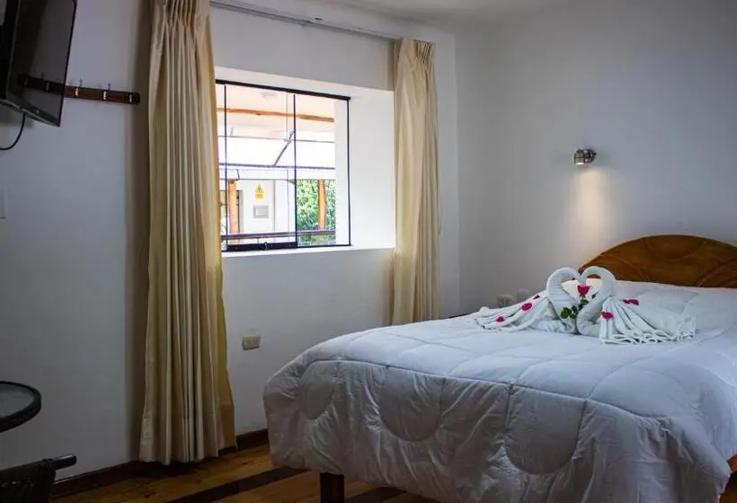 اتاق لوکس, Los Laureles