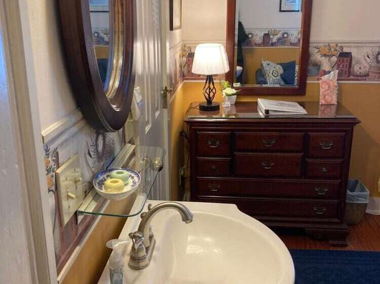 Номер Стандарт, Terrell House B&b
