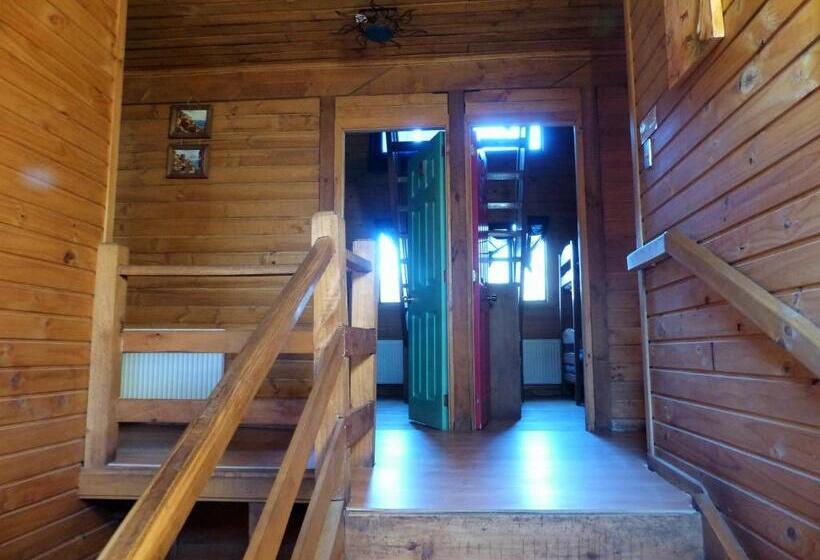 패밀리 룸, & Hostal Chil In, Las Trancas