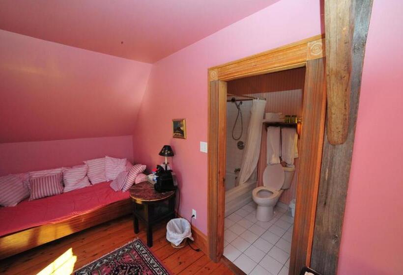 Семейный Номер Вид на Море, Little Shemogue Inn