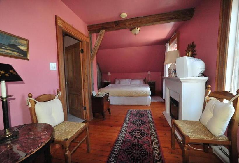 غرفة عائلية مطلّة علي البحر, Little Shemogue Inn