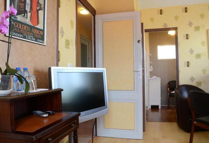 标准间, Avenue De La Gare