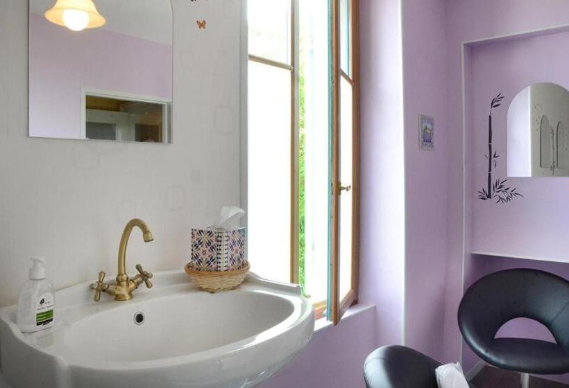 带观景的标准间, Avenue De La Gare