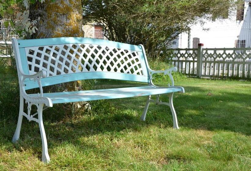 高级园景房, Avenue De La Gare