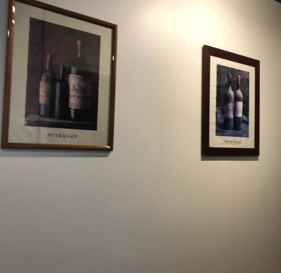 1间卧室的房子, Avenue De La Gare