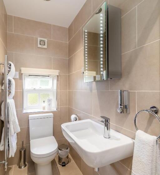 スタンダードルーム, Stilworth House