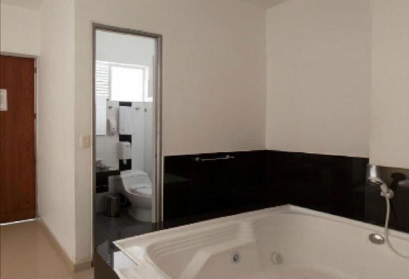 סוויטה, Catama Inn