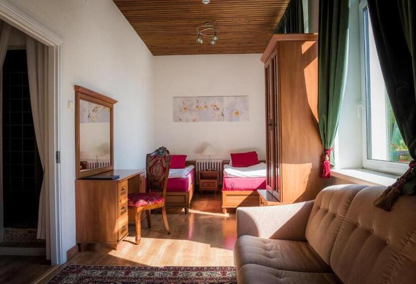 سوییت, Villa Meretare