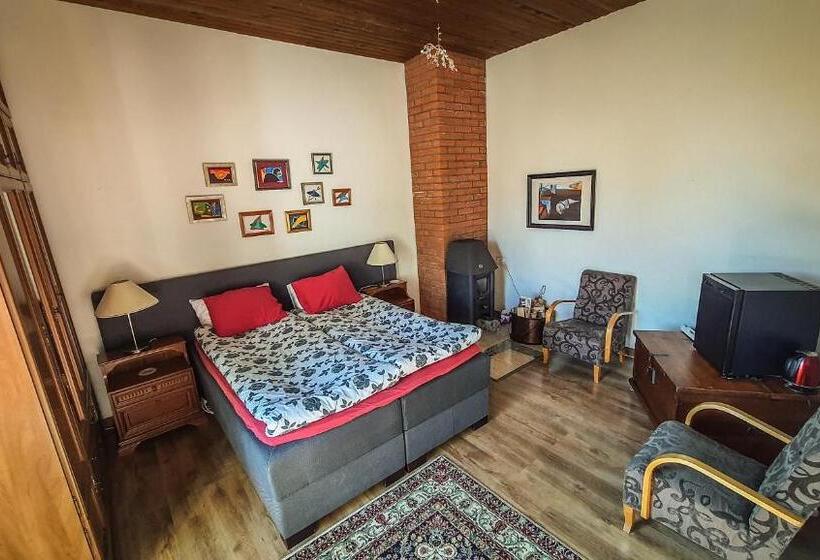 سوییت, Villa Meretare