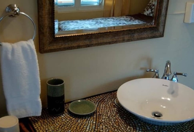 اتاق استاندارد, Villa Coral Guesthouse