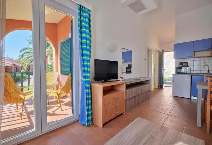 آپارتمان پریمیوم 1 خوابه, Koversada Apartments Naturist Park