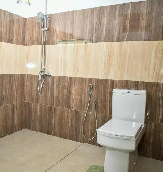 ファミリールーム, Evergreen Resort Udawalawe