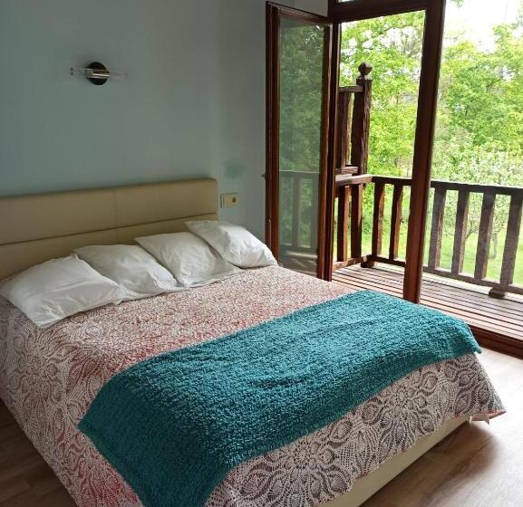 标准间带阳台, Albergue Bergando