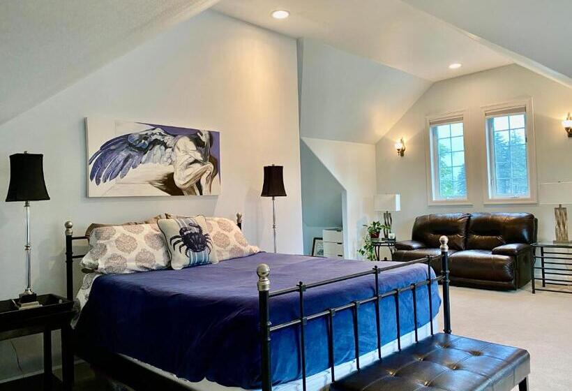 اتاق لوکس, Goldilocks Bed & Breakfast